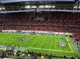 Stadium sides were divided to hold regular and cheese popcorn. Nfl London 2021 Tickets Reisen Absolut Sport
