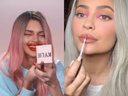 Buy 'kylie jenner face mask' by shiiinkysenwa as a mask. Watch Kendall Jenner Hilariously Imitate Sister Kylie Jenner