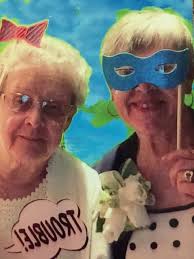 Mr. and Mrs. Robert Willis!