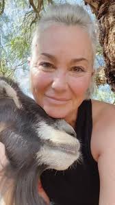 I am out here doing what I can and loving as I do. But I couldn’t manage  something like this. I’m just a helper at @stathorsesanctuary  #rescueanimals #animals #love