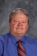 Mike Broughton's Instagram, Twitter & Facebook