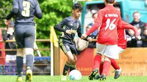 Nike mercurial superfly 7 cr7 jnr boot review. Fussball News Cr7 Junior Verliert Mit Juve Gegen Den Bvb