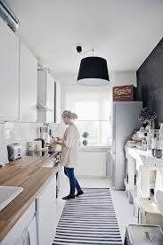 Insbesondere in der küche hält man sich oft auf, nicht selten auch mit mehreren personen gleichzeitig. Dekostile Com Nbspthis Website Is For Sale Nbspdekostile Resources And Information Teppich Kuche Kuchen Design Kuchenumbau