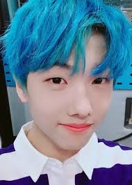 · his family consists of mother, father, and an older brother (park jihwan, born 1988). Jisung Nct Grosse Gewicht Alter Korperstatistik