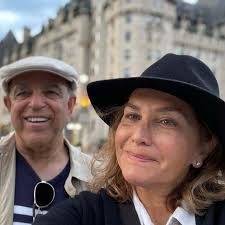 Captivating Ottawa Walk: Historic and Cultural Highlights