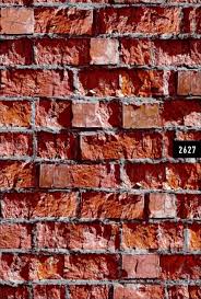 Böylece hem tuğla desenli duvar ön plana çıkarılmış oluyor hem de mekanın dört bir duvarında aynı desen olması nedeniyle mekanın basık ve boğucu olması engelleniyor. Wall212 Natural Collection Duvar Kagidi Tugla Desen 2627 Duvar Kagidi Modelleri 3d Duvar Kagidi Evart Dizayn