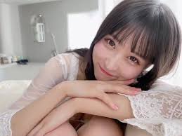 คนชื่อโมโมน่ารักทุกคน