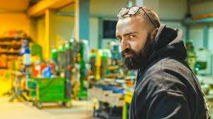 .τηλεοπτικές σειρές, επιστήμη, anime, gaming, cinema, netflix, κινηματογράφος, tv, pc hardware, science, έκτακτη επικαιρότητα, περισσότερα στο unboxholics.com. Youtube Video Statistics For Re Aleko Ayto Den Pinetai Noxinfluencer