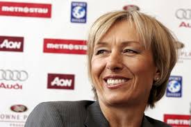 Dekle Navratilove sredi preiskave