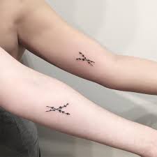 You know the right things to say when your best pal asks you out on a date or just says hello. 15 Matching Bff Tattoos That Are Better Than A Friendship Necklace More