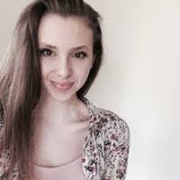 Stephanie Bolding's Instagram, Twitter & Facebook