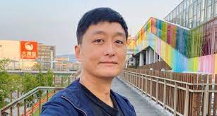 【被封殺好憂鬱】「我死了有人在乎嗎」 ig發文嚇壞粉絲 鏡週刊 發布於 2018年07月17日12:00 • 鏡週刊 **柯宇綸因收入不穩定、又傳遭大陸封殺，憂鬱症復發。 Hpwt1rhc2st3um