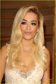 Rita Kravitz's Instagram, Twitter & Facebook