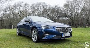 We're taking a look at exterior, interior and the driving. Prueba Opel Insignia 2021 Gs Line 2 0t 200 Cv Listo Para Dar Cana
