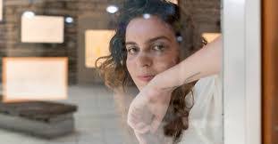 Estela May's Instagram, Twitter & Facebook