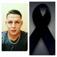 En medio de balacera raptan a dos jóvenes y los hallan encostalados