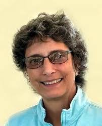 Beth Tompkins's Instagram, Twitter & Facebook