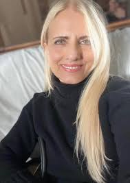 Gianna Giovanna Martorella updated her cover photo.