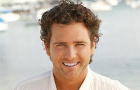 Austin Hugo's Instagram, Twitter & Facebook