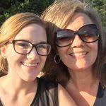 Mitzi Waller's Instagram, Twitter & Facebook