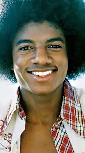 SE AO MENOS MICHAEL JACKSON SOUBESSE O QUÃO BONITO ELE ERA!!