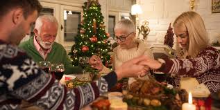 Your loved ones will appreciate your sentiment, but also be happy that you weren't incredibly long winded. 15 Best Christmas Dinner Prayers 2019 Prayers For Families At Christmas Dinner