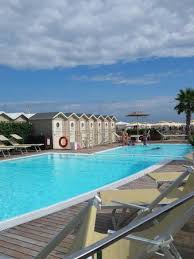 This webcam riccione with the theme city views was added on december 4, 2014 and is operated by bagni oreste. Spiaggia Picture Of Bagno 70 Riccione Tripadvisor