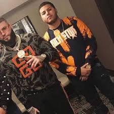 Aprendo en casa ofrece experiencias de aprendizaje, herramientas y recursos educativos orientados a favorecer los aprendizajes. Te Amo No Estas Solo El Emotivo Mensaje De Farruko A Su Hermano Tras El Grave Accidente En El Que Perdio Una Extremidad Infobae