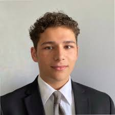 Super excited to announce that I've started a new position as Treasury  Sales Analyst with JPMorgan Chase & Co. Really looking forward to being  part of the action. Big thanks to all