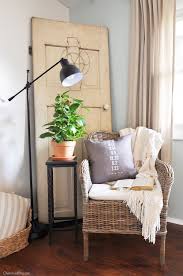 Learn how to decorate your living room with these tips on style, color, lighting, furniture and more so you can create a perfect space you love. 40 Pieces Of Farmhouse Decor To Use All Around The House