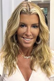 Angela Boca's Instagram, Twitter & Facebook