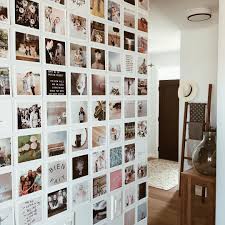 Family Photo Wall Kate Klassen Decorated This Amazing Photo Wall Using Square Prints Of Her Close Family And Photo Wall Decor Photo Walls Bedroom Photo Wall
