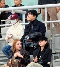 IU and Cortis are attending today's concert. GOYANG DAY 3 Credit jeonIves_ #JUNGKOOK #BTS_WORLDTOUR_GOYANG