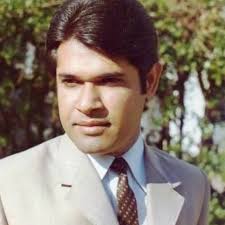 Deep_condolences #RIP_sir He always made the classroom brighter with his  knowledge and wisdom. That will definitely be gravely missed. All the  lessons he taught us will remains in our ❤️ .... #desia #