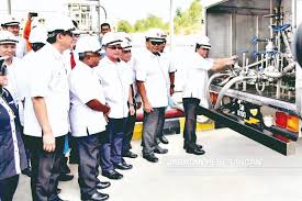 Company profile page for strateq oil & gas sdn bhd including stock price, company news, press releases, executives, board members, and contact information. Kerajaan Komited Bangunkan Sektor Perindustrian Sabah Utusan Borneo Online