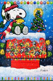 Charlie brown's dog is also a very good pilot and became an official mascot of aerospace safety for the apollo program. Gif By Alf Via Giphy Snoopy Christmas Merry Christmas Dog Snoopy Pictures