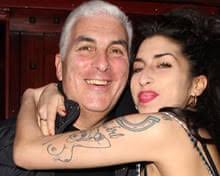 Winehouse reacted with 'unjustifiable violence' to photo request, court  hears