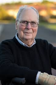 In sad news this morning, Bishop Brian Mascord has confirmed that Fr  Douglas Rheinberger, aged 86, and former priest of St John's Parish Dapto,  died peacefully yesterday evening (Thursday, 2 July 2020)