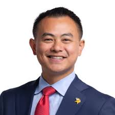 Pauleen Le (@PauleenLe)