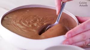Cuisine Actuelle On Instagram Onctueuse Fondante Et Si Delicieuse Vous Allez Adorer Cette Mousse Au Chocolat Cuisineactuelle Recette Faitmaion Mous