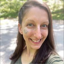 Tina Edson's Instagram, Twitter & Facebook