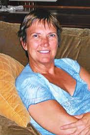 Lori Littrell's Instagram, Twitter & Facebook