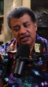 How Do Black Hole Jets Get So Big?