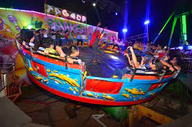 Péndulo de juegos mecánicos,también conocido como péndulo,es uno de los juegos mecánicos divertidos y extremos. Amplian Una Semana Mas Juegos Mecanicos En Expo Feria Municipio De Coatzacoalcos