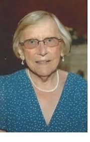 Peters named winner of Williams Award during annual dinner for Transitions  of Western Illinois