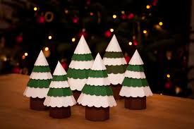 For christmas i present you one of the most popular christmas songs. Dekorative Tannenbaum Schachtel Zu Weihnachten Unser Kreativblog