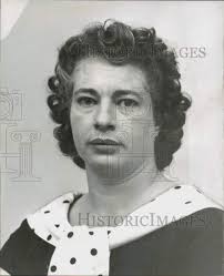 1960 Press Photo Doris Kenny wins $100 in The Post Social Security Game.