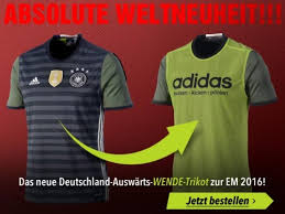 Hersteller sind dieses mal adidas (neun teams), puma (fünf teams) und nike (sechs teams) sowie mit jeweils einem trikot die kleinern hersteller errea (island), joma (rumänien), macron (albanien) und umbro (irland). Em 2016 Auswartstrikot