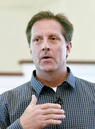 Book deals with impact of death of Len Bias