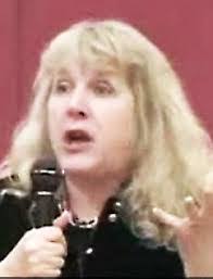 Laurie Donnelly's Instagram, Twitter & Facebook